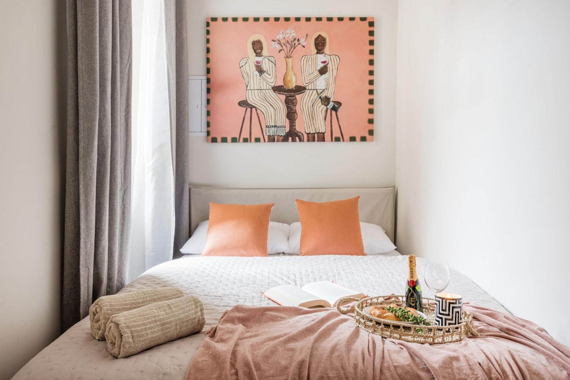 Central Budapest Oasis - Modern Charm, Timeless Comfort Exterior foto