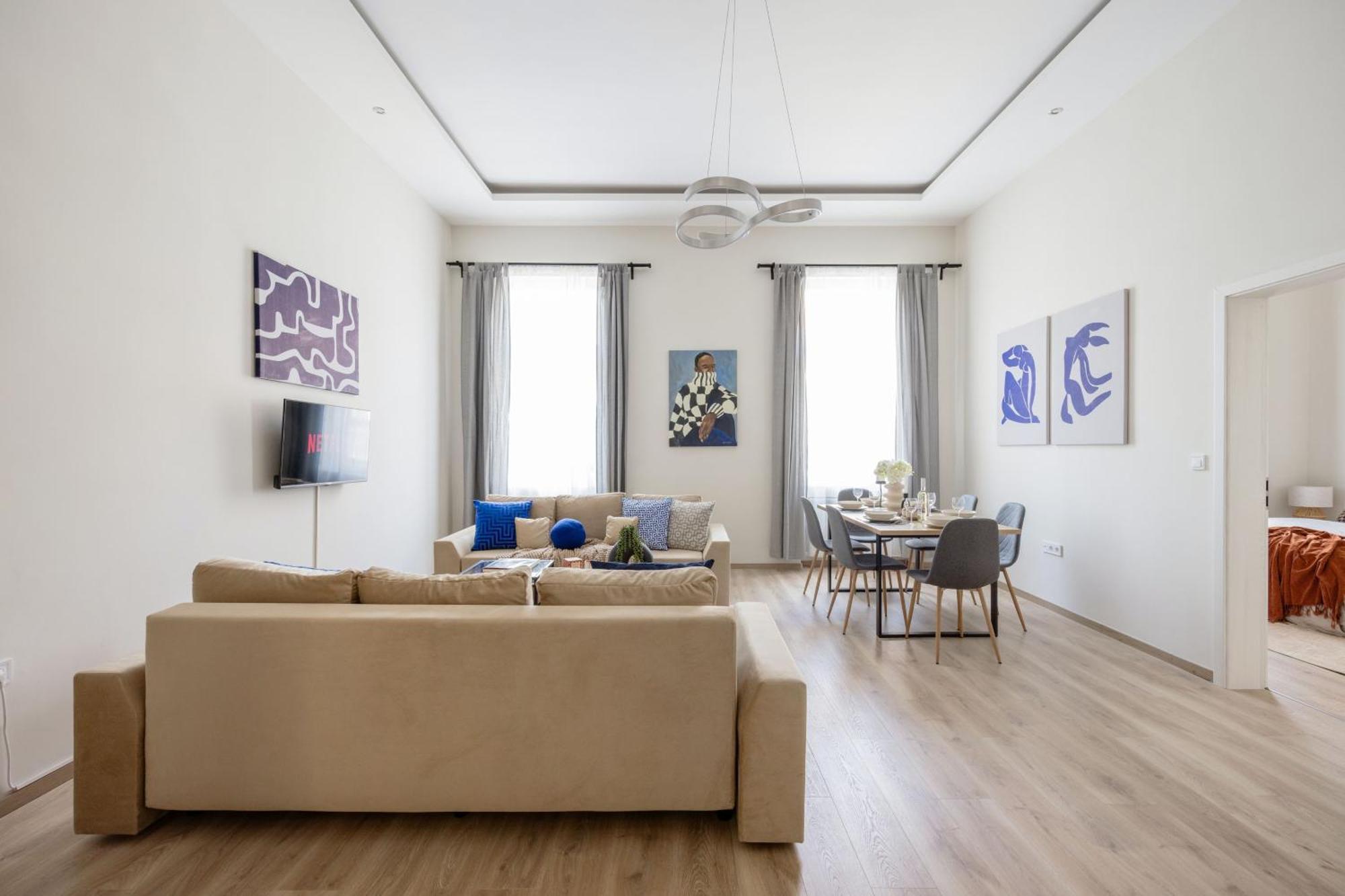 Central Budapest Oasis - Modern Charm, Timeless Comfort Exterior foto